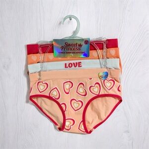 Girl’s Heart Print Seamless Hipsters - 4 Pack